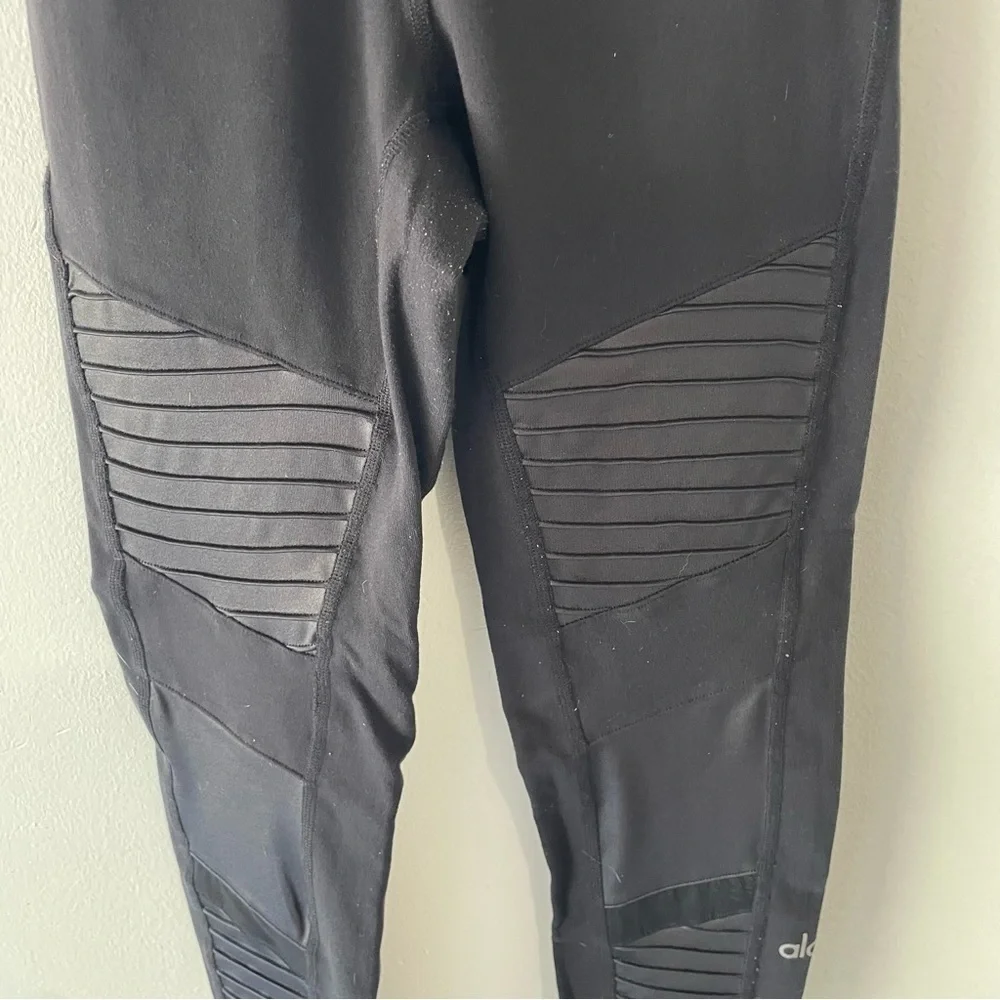 Alo Yoga Black High-Waist Mesh Black Moto Leggings 37611